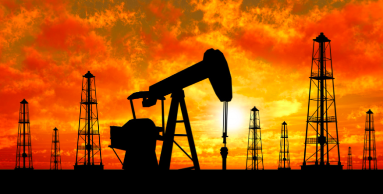 Oil slumps with weakening demand outlook