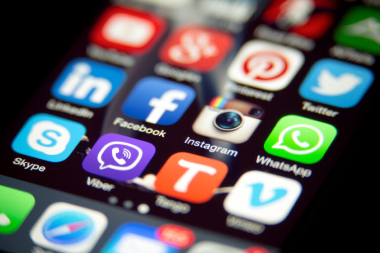 Analysing apps on phone screen can help your self-care budget shrink
