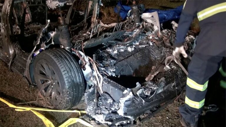 Driver’s seat was occupied in fatal crash, says Tesla