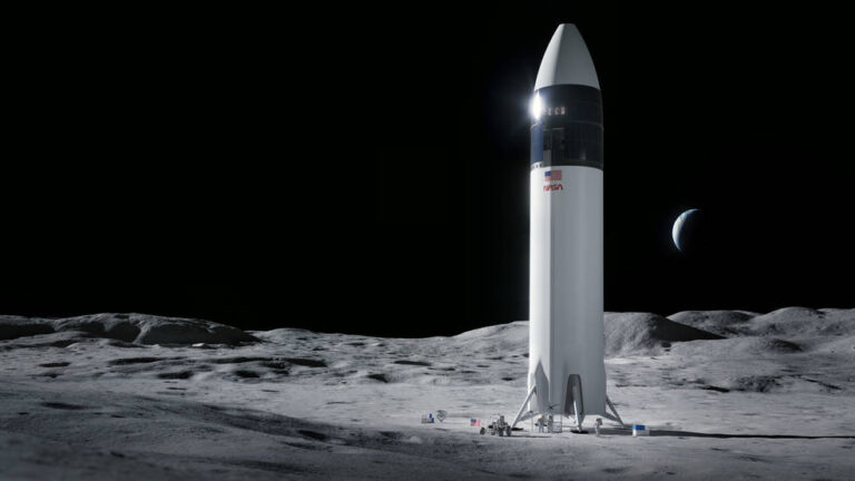SpaceX instructed to halt lunar-lander work