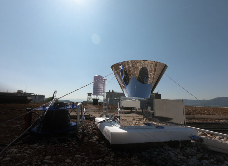New tech harvests drinking water from humidity around the clock
