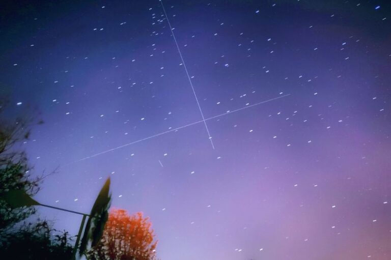 Thousands of satellites to add light and clutter to the night sky