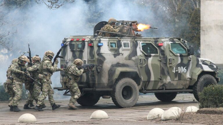 Many nations order citizens to leave Ukraine