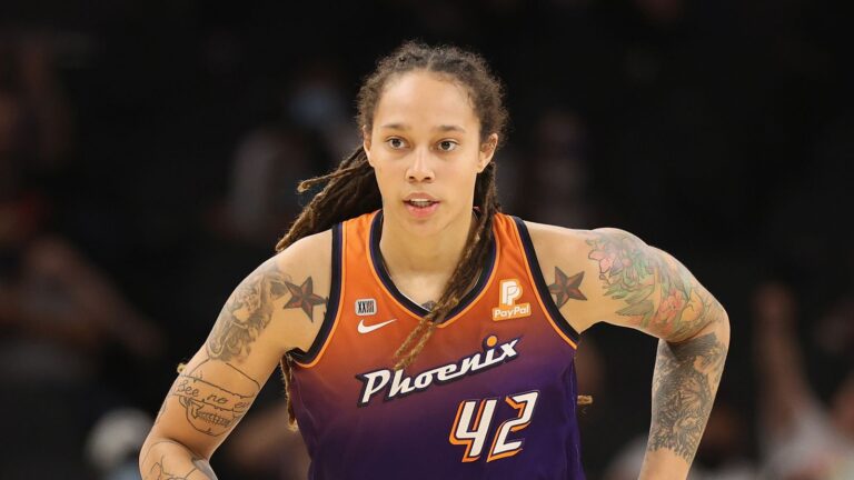 U.S. basketball superstar remains detained in Russia