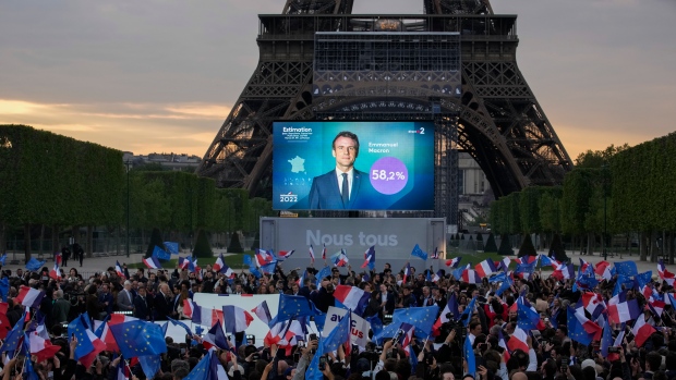 Victorious Macron sends message of unity