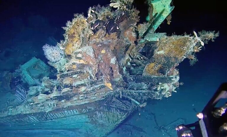 Colombia shares images of treasure-laden ship sunk in 1708