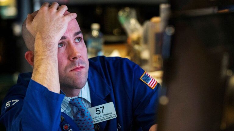 Stock markets see big drops as economic fears grow