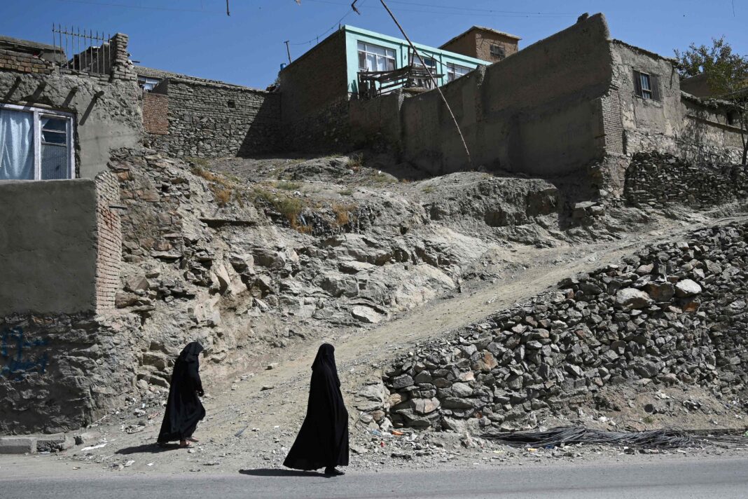 Taliban bans women from working for NGOs