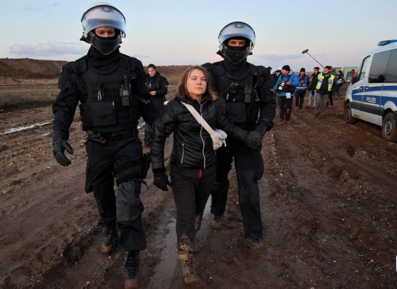 Greta Thunberg detained at German coal protest