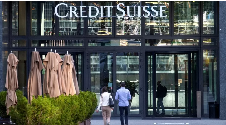Credit Suisse to borrow up to $54 billion from Swiss central bank after shares plunge