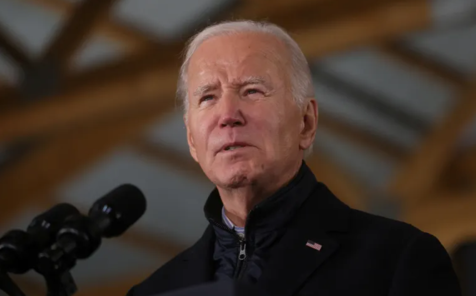 Biden calls for pause in Gaza war