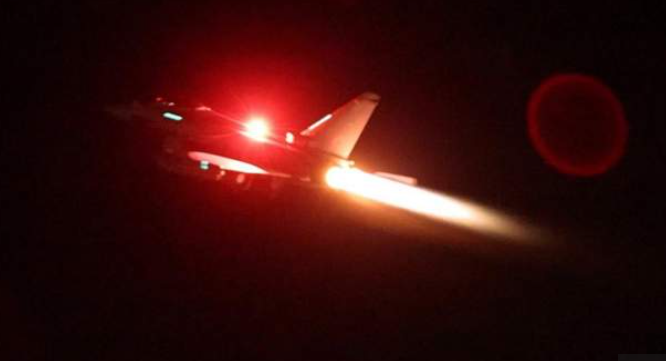 US, UK air strikes target Houthi rebels in Yemen