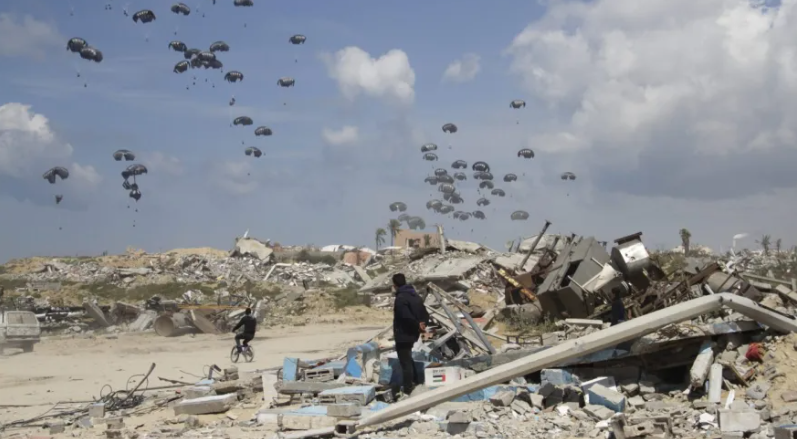 Palestinians are dying in aid airdrops, says Gaza Civil Defense