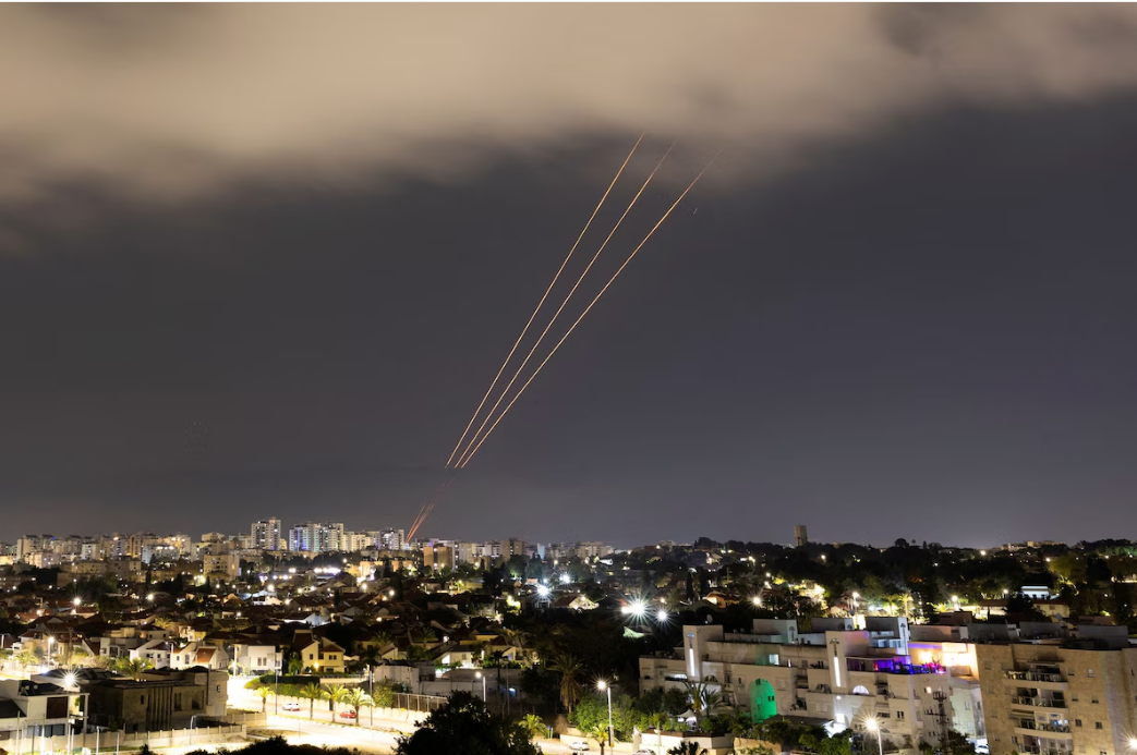 1. Israel and U.S. shoot down missiles and drones launched from Iran