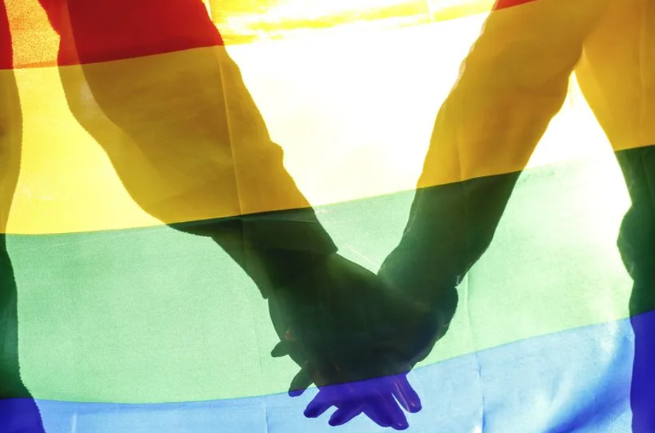 Iraq criminalizes same-sex relationships in new law