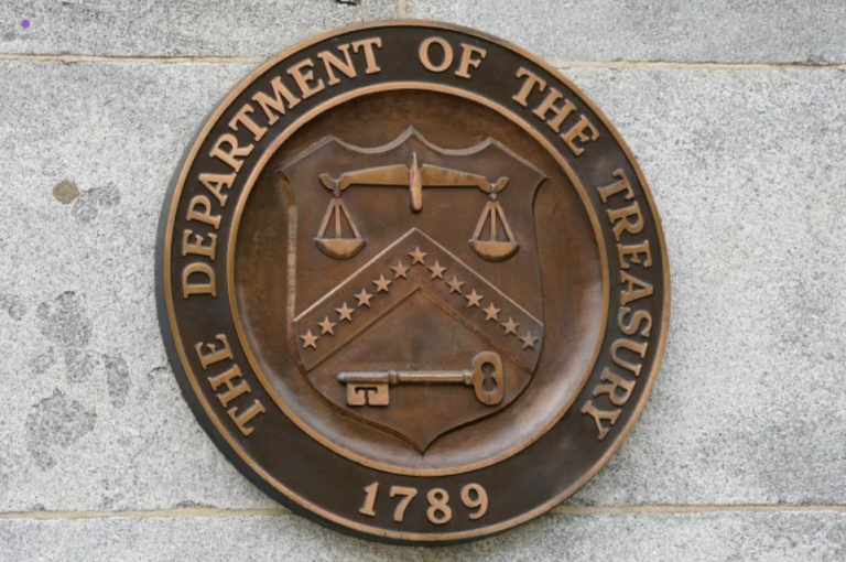 US finalizes restrictions on AI, semiconductor investments in China