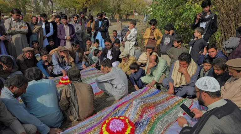 One-week ceasefire reached in Pakistan after sectarian violence kills 82