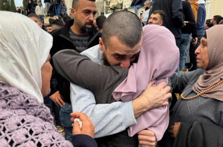 Four Israeli soldiers, 200 Palestinians released under Gaza truce deal