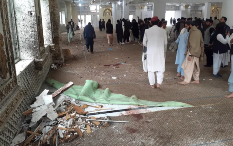 Blast at Taliban-linked Pakistani mosque kills six people, injures 20