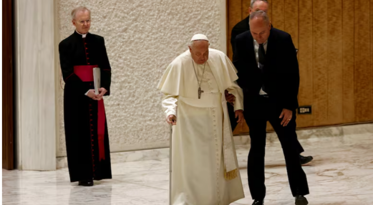 Pope Francis has pneumonia in both lungs, Vatican says