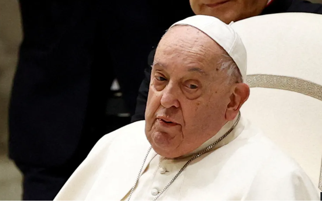 Pope to be admitted to hospital for bronchitis