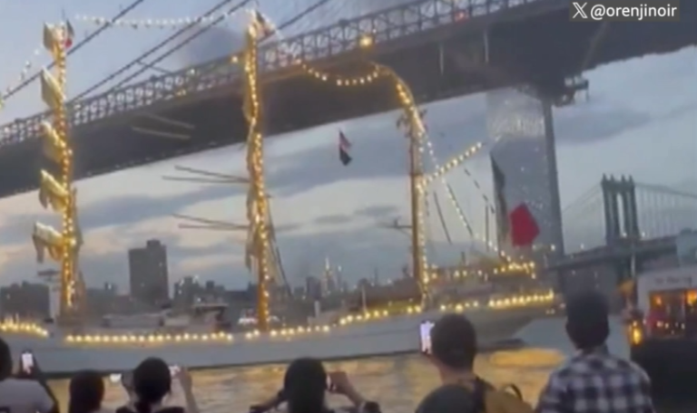 Two dead as Mexican Navy ship crashes into Brooklyn Bridge