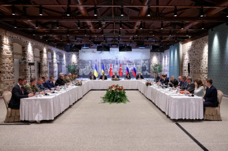 Russia, Ukraine agree to prisoner swap as talks end without breakthrough