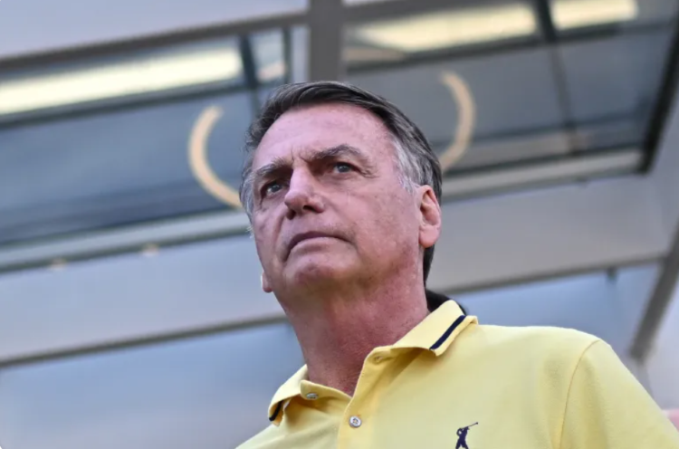 Brazil’s Bolsonaro arrested as alleged flight risk days before start of prison term