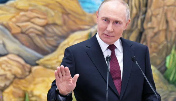 Putin doubles down on demands for Ukrainian territory ahead of talks with U.S. in Moscow