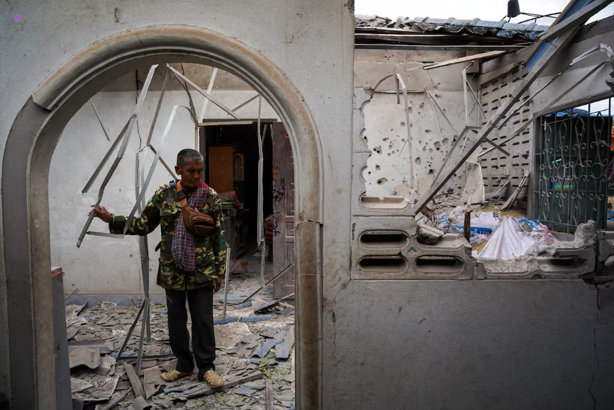 Trump says Thailand, Cambodia agree to renew ceasefire after deadly clashes